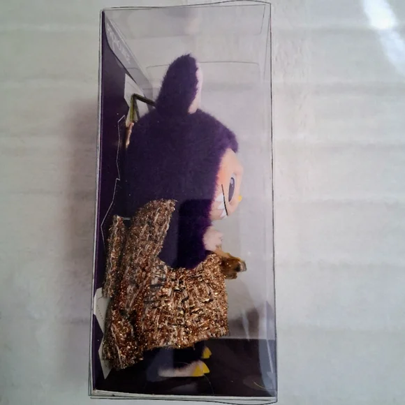 Pop Mart Labubu x Pronounce Wings of Fortune Vinyl Plush Labubu - Picture 5 of 6